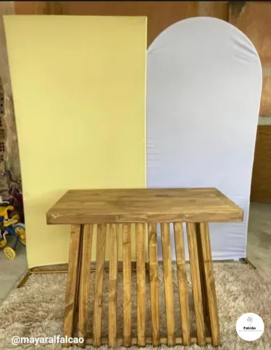 Mesa desmontável de decoração