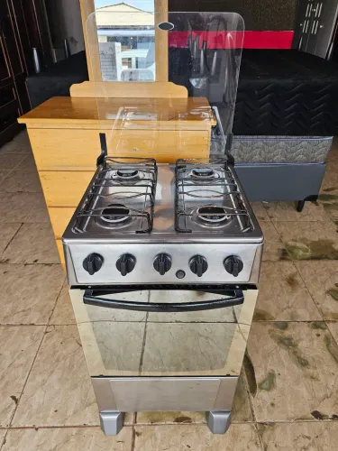 Fogão reformado funcionando perfeitamente