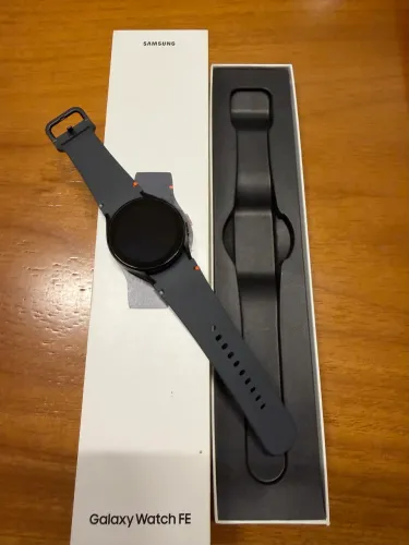 Samsung Galaxy Watch FE - Preto