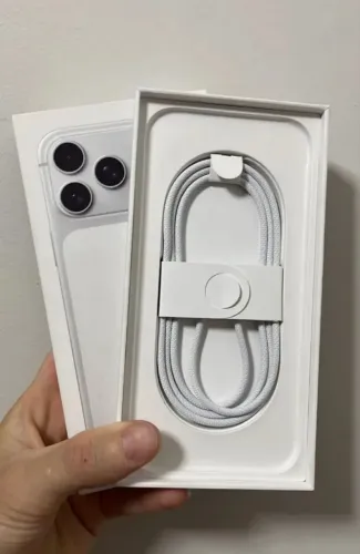 iPhone 17 pro max