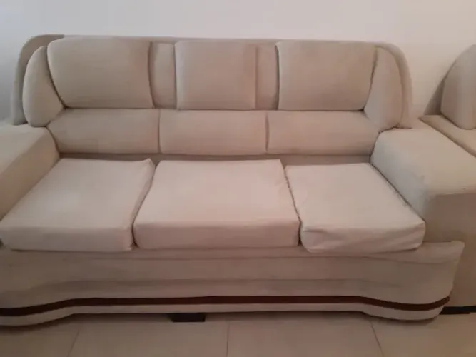 Sofá 3 e 2 lugares em perfeito estado 