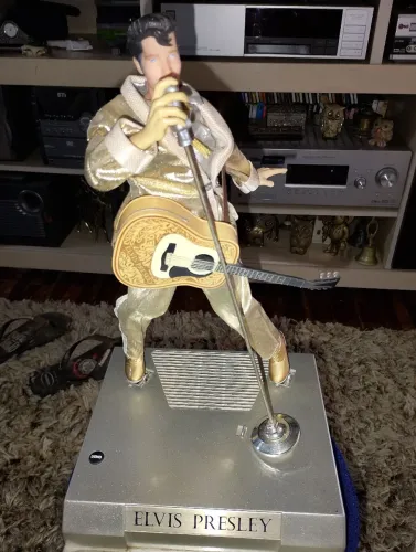 Boneco Elvis Presley