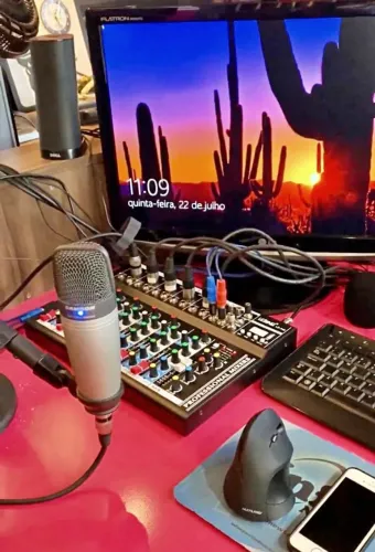 Equipamento p/ Podcast, Videocast e Lives | Estúdio Pronto para Uso | PC + Áudio + Vídeo