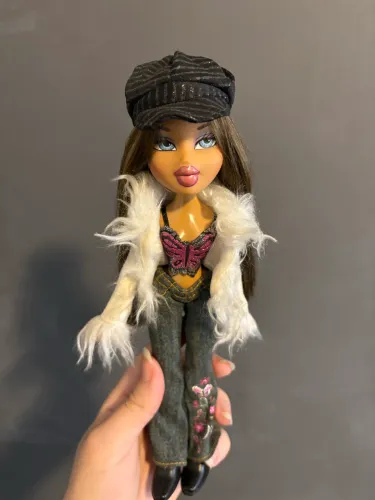Bratz Nevra Formal Funk 