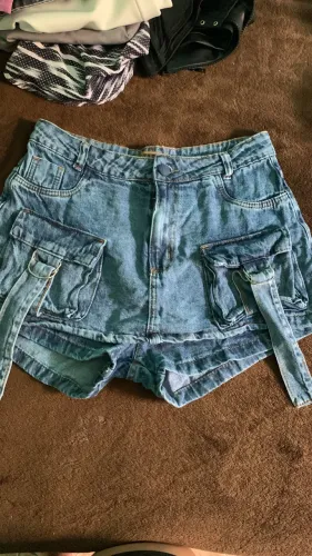 Short saia