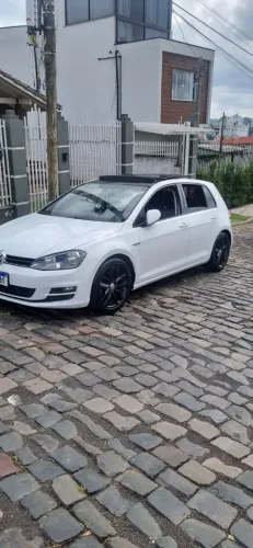 Volkswagen Golf Highline 1.4 TSI 140cv Mec. 2014