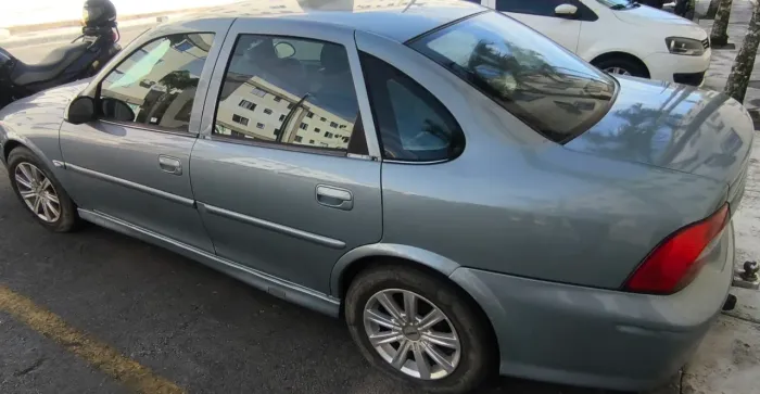 Chevrolet Vectra GL 2.2 / 2.0 MPFI 2003