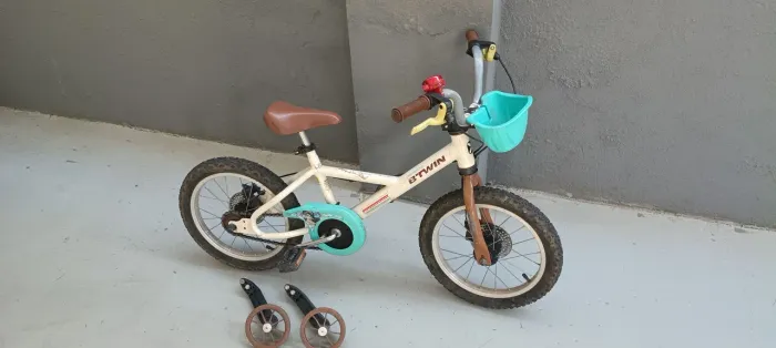 Bicicleta infantil aro 16 freio a disco