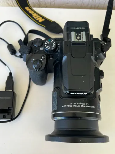 Máquina Fotográfica Nikon