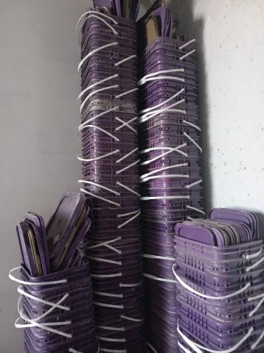 Vendo baldes de açaí vazios, R$5 cada um (melhores propostas é só chama)