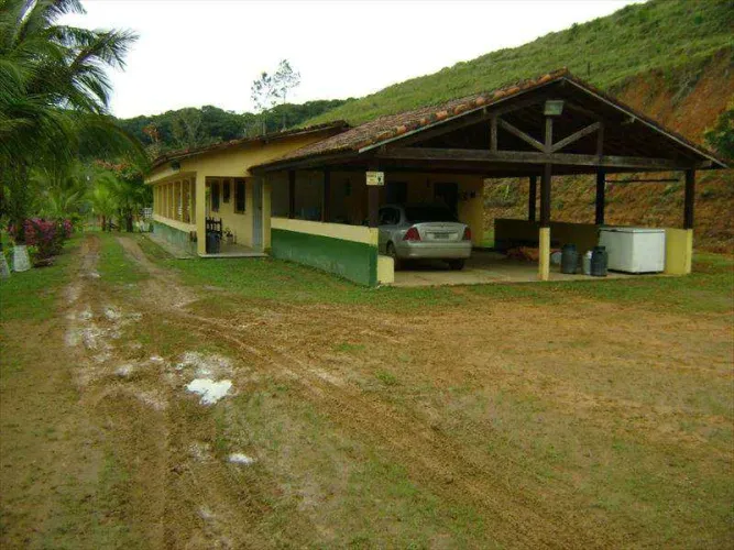 Fazenda em Sete Barras bairro Centro