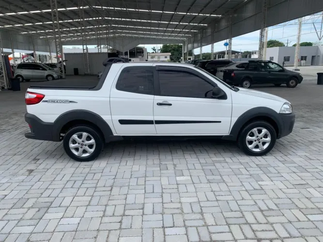 Fiat Strada Freedom 1.4 Flex 8V CD 2020