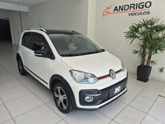 Volkswagen Up! Cross 1.0 TSI Total Flex 12V 5P 2019
