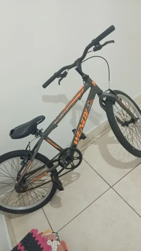 Bicicleta infantil nunca usada
