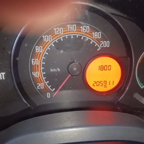 Fiat Uno Vivace/rua 1.0 EVO Fire Flex 8V 5P 2011