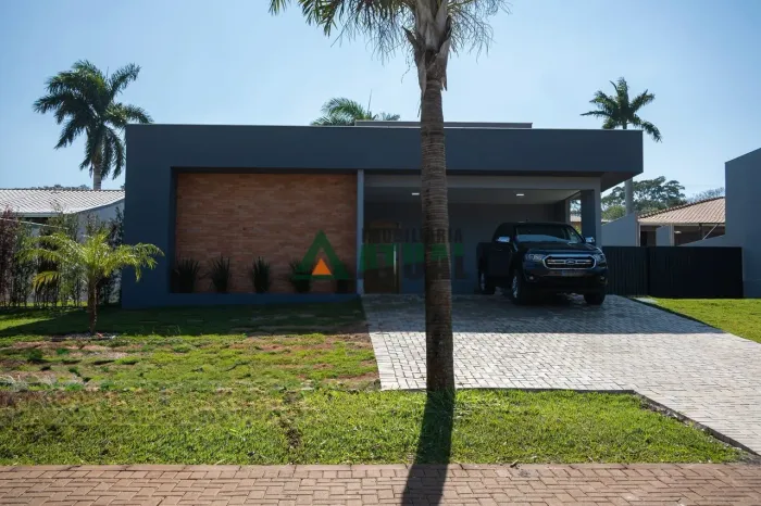 Casa em condomínio com 03 quartos sendo todas suítes na cidade de Alvorada do Sul