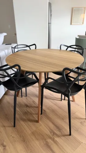 Mesa de Jantar Redonda com 4 Cadeiras