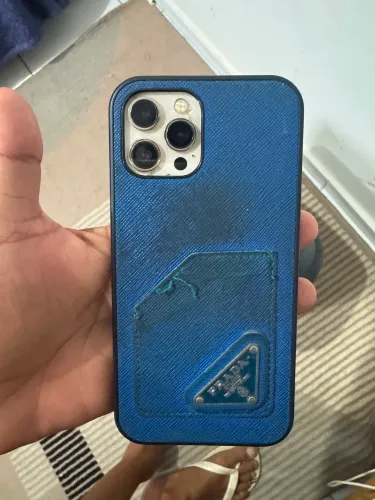 iPhone 12 Pro Max p trocar em aparelho superior