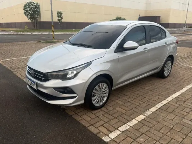 Fiat Cronos Drive 1.0 6V 2024