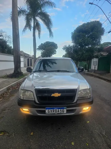 Chevrolet S10 Pick-up STD 2.8 4X4 CD TB Int.dies. 2002