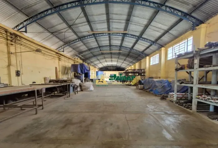 Galpão à venda, 2758 m² por R$ 9.999.999,98 - Distrito Industrial - Estiva Gerbi/SP