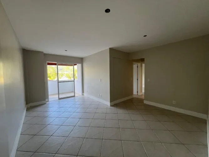 Aluguel | Apartamento 3 quartos (1 suíte) na Trindade