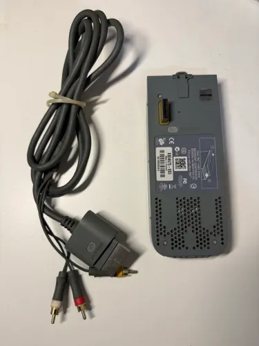 Kit Xbox 360 Original | HD Externo + Cabo AV Microsoft