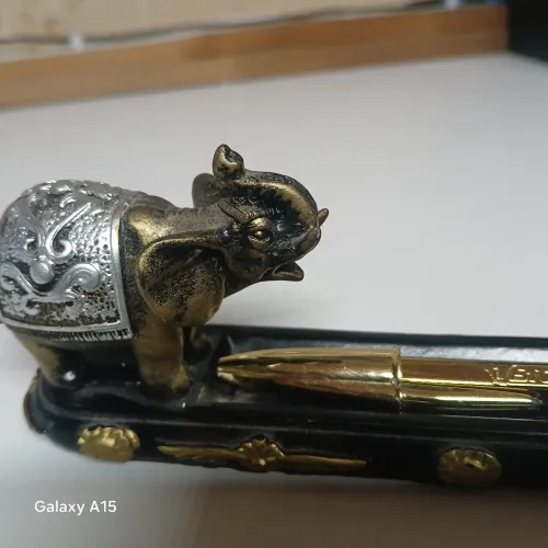 Vendo esse porta Essenciais forma de elefante