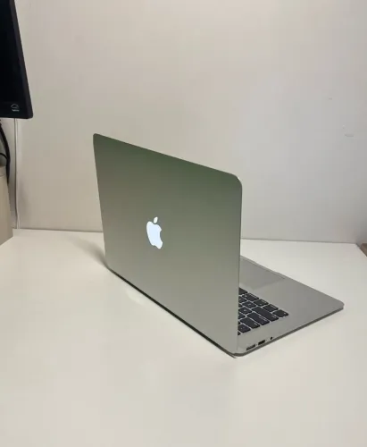 MacBook Air 2013