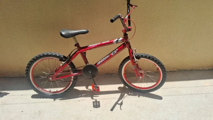 Bicicleta Aro 20 Cross Folha Aero Semi-Nova 