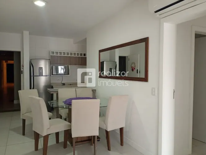 Apartamento de 3 dormitórios bairro Itacorubi em Florianópolis