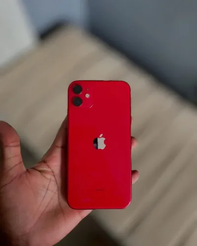 iPhone 11