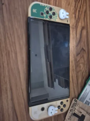 Switch OLED edição zelda+Mario Kart 8