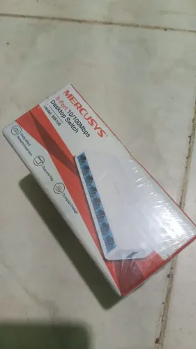 Switch de Rede Mercusys MS108 8 Portas - Novo