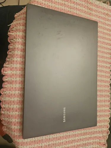 Vendo notbook sansung defeito