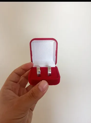 Aliança de inox