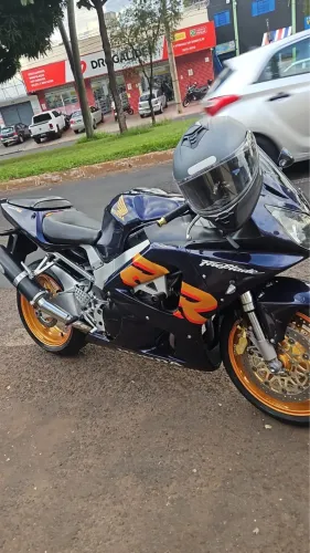 CBR 900 rr fireblade 
