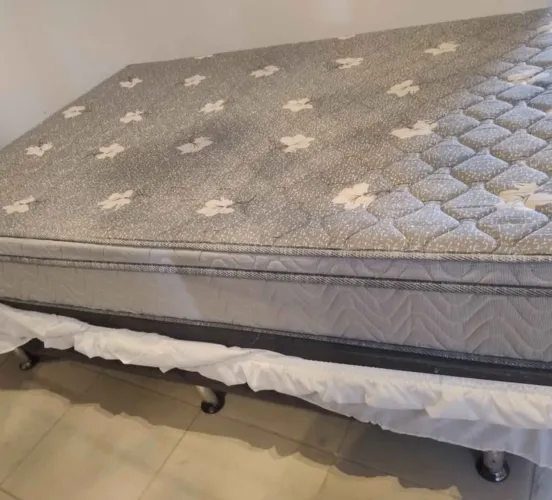 Cama casal box
