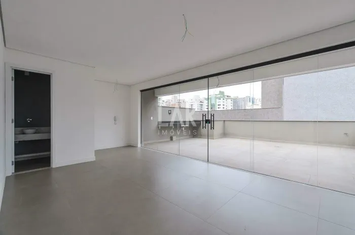 Cobertura à venda, 2 quartos, 1 suíte, 2 vagas, Santo Antônio - Belo Horizonte/MG