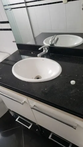 Gabinete para Banheiro com Gavetas e Portas - MDF Branco
