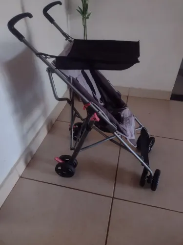 Carrinho de bebê passeio guarda chuvas
