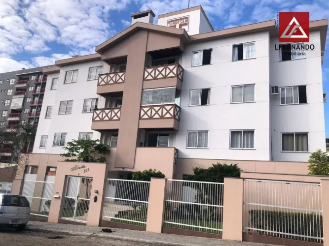Apartamento com 3 dormitórios, sendo 1 suíte à venda, 99 m² por R$ 450.000 - Velha - Blume
