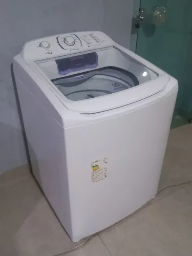 Maquina de lavar roupas 13kg Electrolux