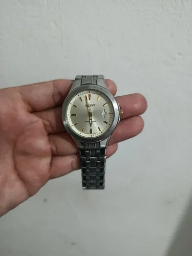 Relógio Orient prata com dourado