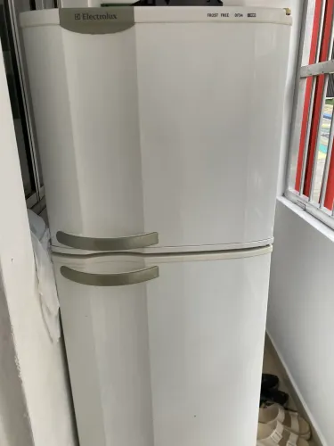Geladeira Electrolux.