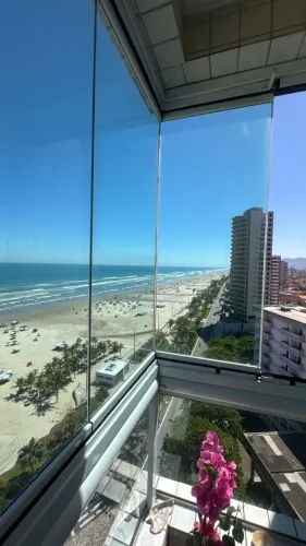 Apartamento mobiliado frente mar com vista total mar - Mirin