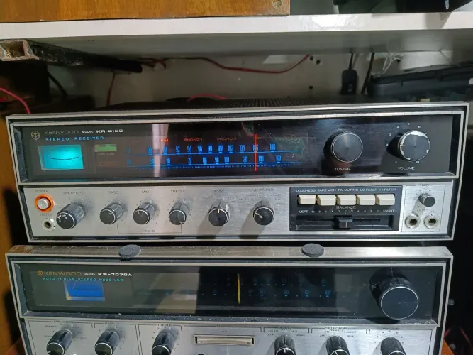 Receiver Kenwood KR 6160 65 watts RMS camal