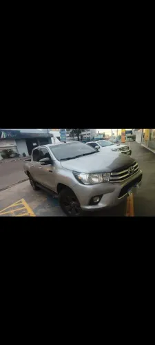 Toyota Hilux CD SR 4X4 2.8 TDI Diesel Aut. 2017