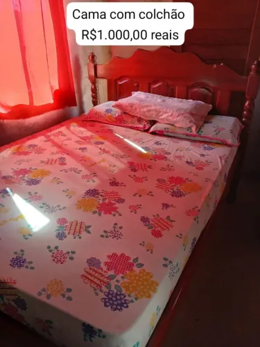 Vendo cama e colchão juntos
