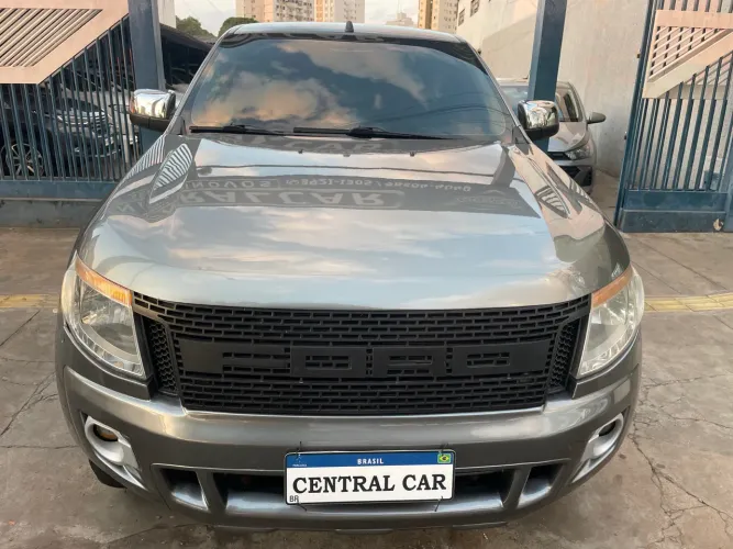 Ford Ranger XLT 2.5 16V 4X2 CD Flex 2015